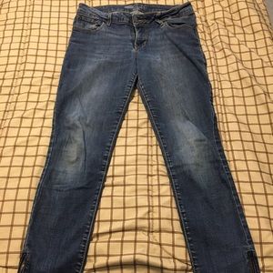 Old Navy ROCKSTAR jeans Preowned some distress